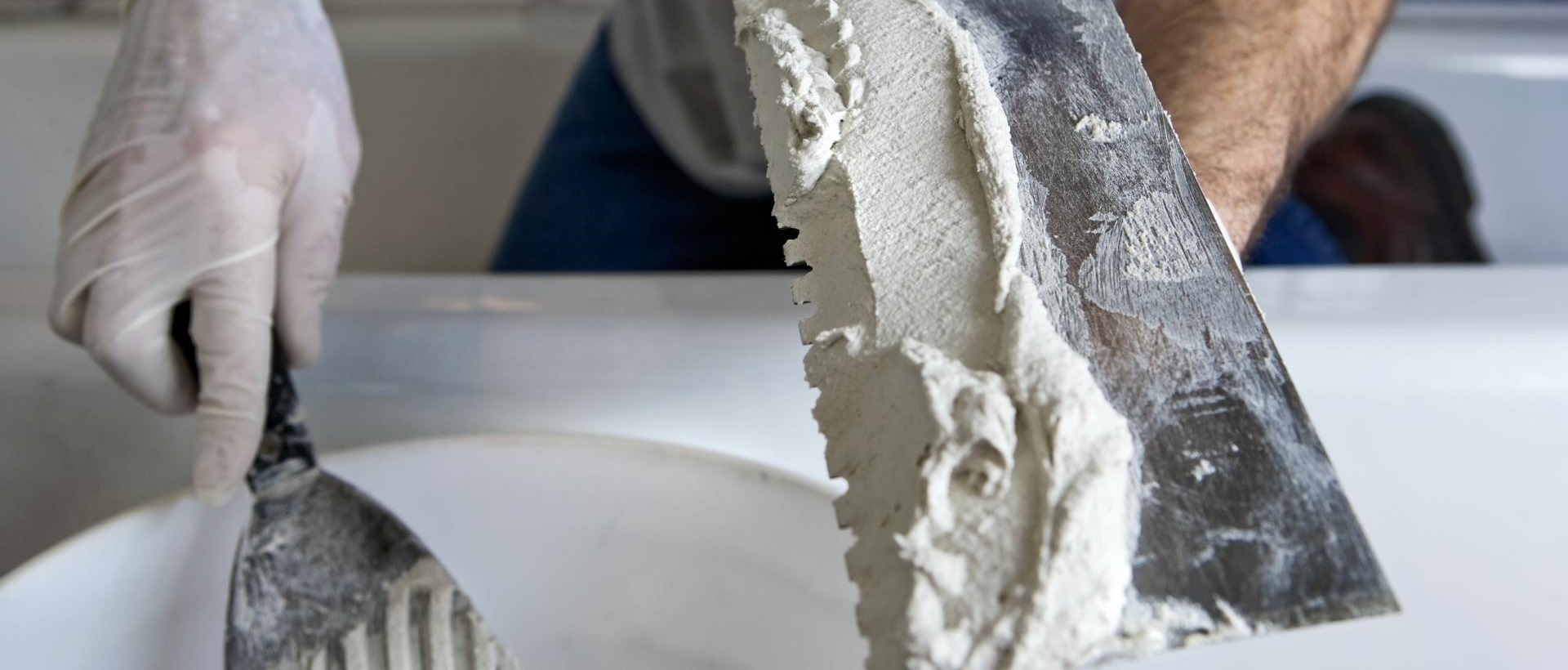 Plasterer UB9